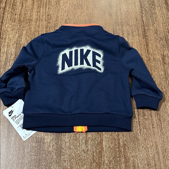 NWT NIKE | Jacket & Jogger Pants Set 12 Months - Picture 4 of 6